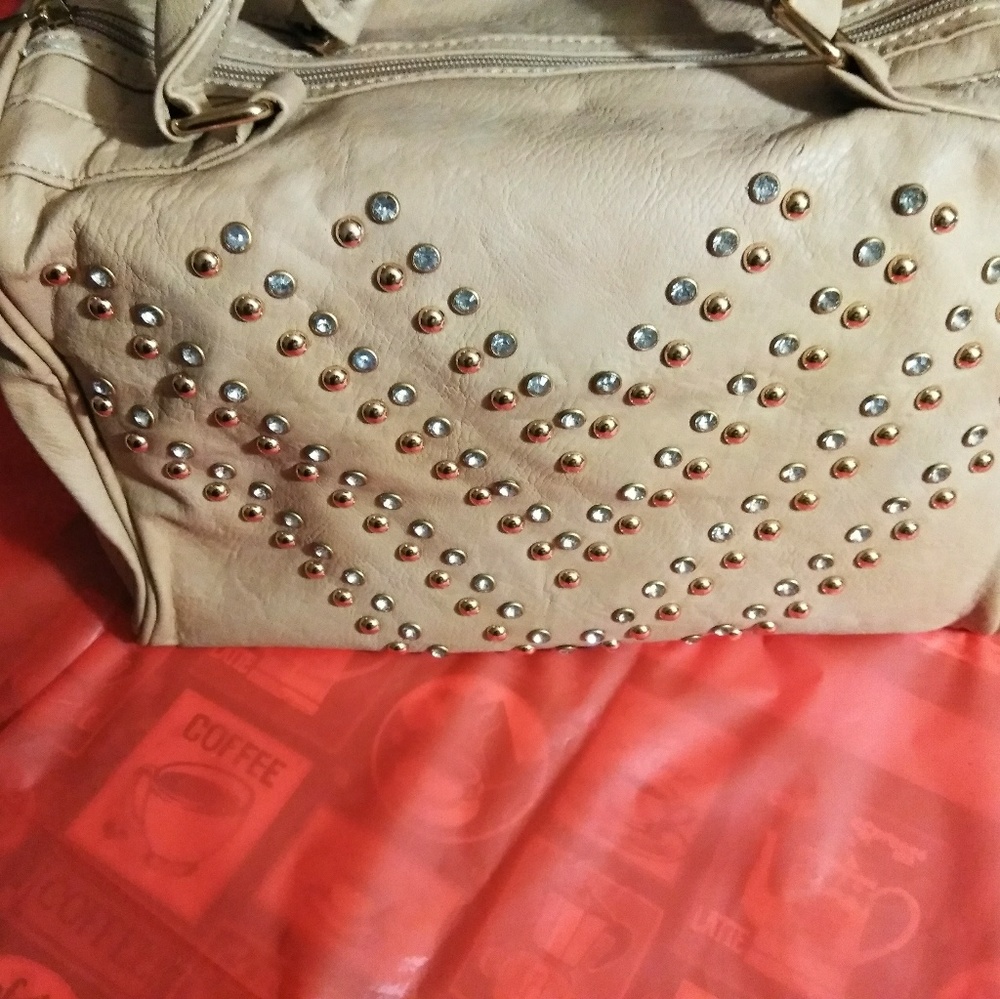 Handbag - Picture 2 of 4
